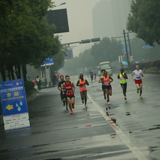 杭州馬拉松15公里By盧誠林