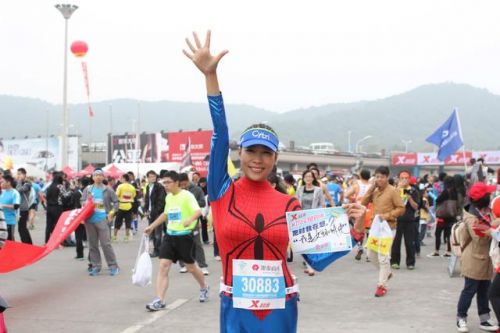 北京霧霾下的逃離 杭州國際馬拉松，不止與跑步